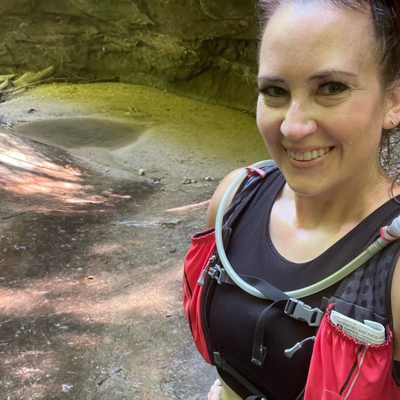 Meet your Posher, Allison - Picture 3 of 4